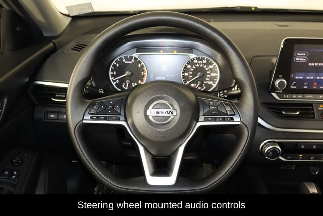 Used 2022 Nissan Altima 2.5 SV FWD image 7