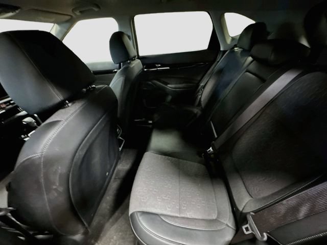 Used 2025 Kia Seltos S AWD/4WD image 25