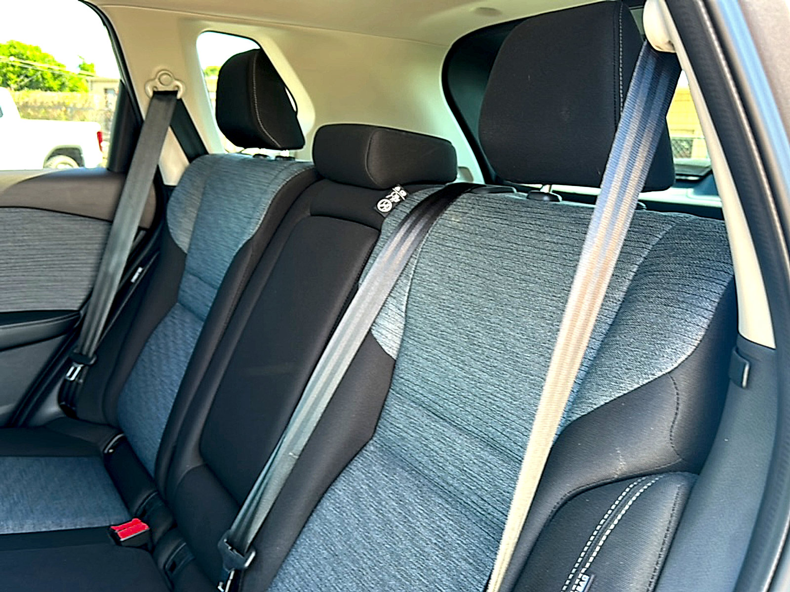 Used 2023 Nissan Rogue SV FWD image 19