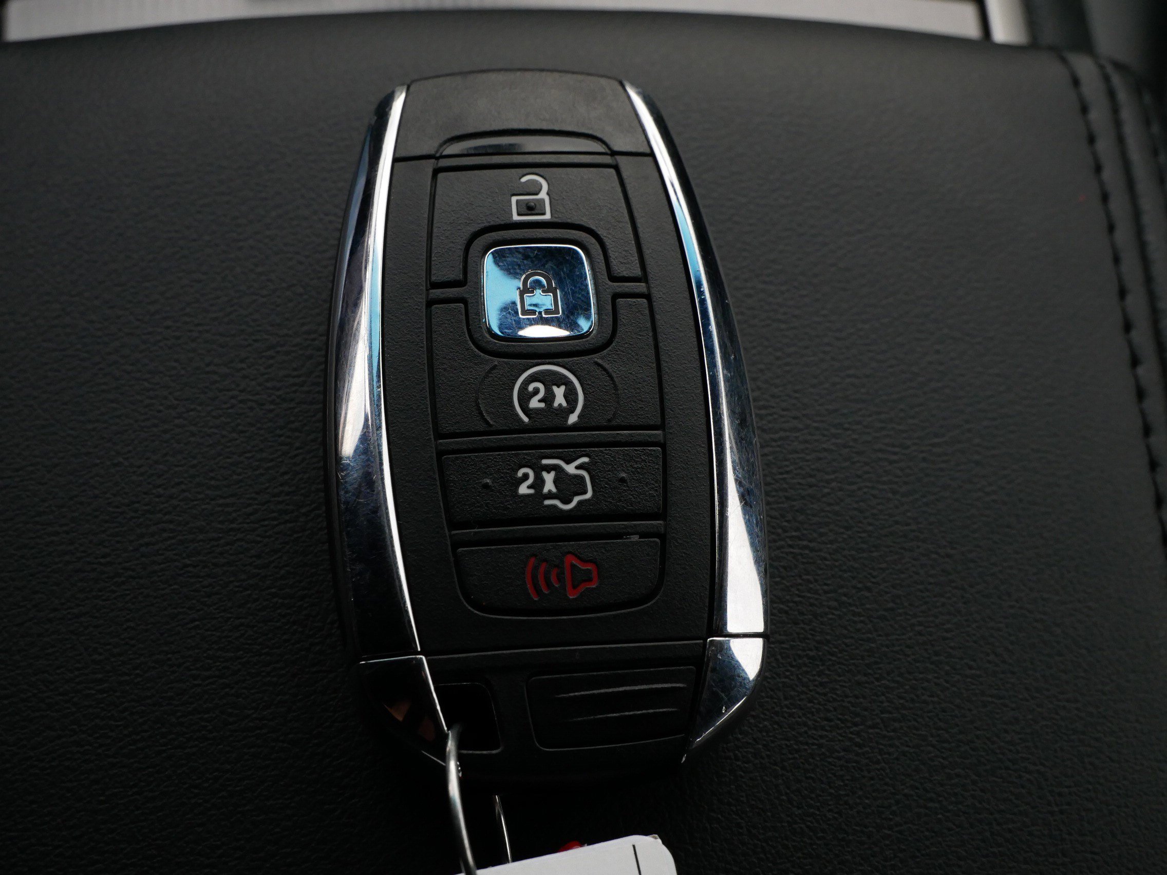 Used 2019 Lincoln MKZ Reserve image 32