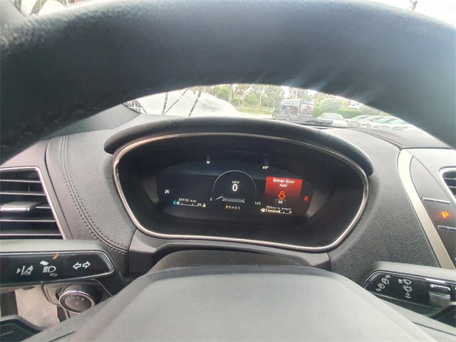 Used 2019 Lincoln Nautilus Standard image 17