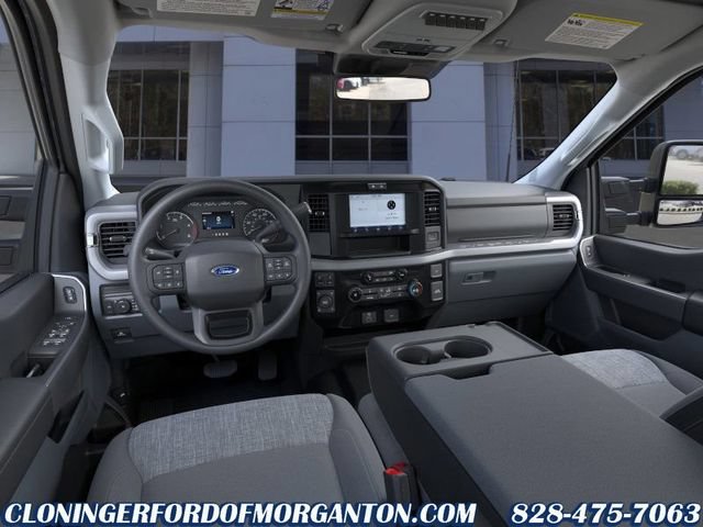 New 2026 Ford F250 XLT w/ FX4 Off-Road Package AWD/4WD image 9