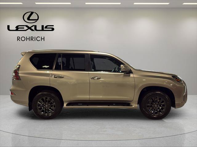 Certified 2022 Lexus GX 460 Premium w/ Premium Plus Package AWD/4WD image 5
