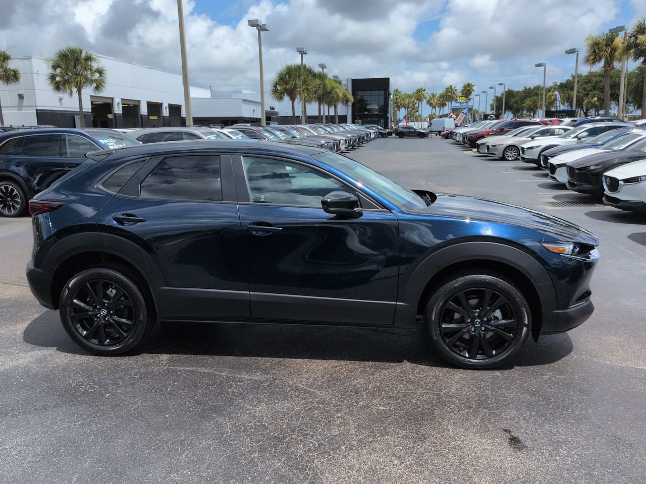 New 2026 MAZDA CX-30 AWD 2.5 S w/ Select Sport Pkg image 3