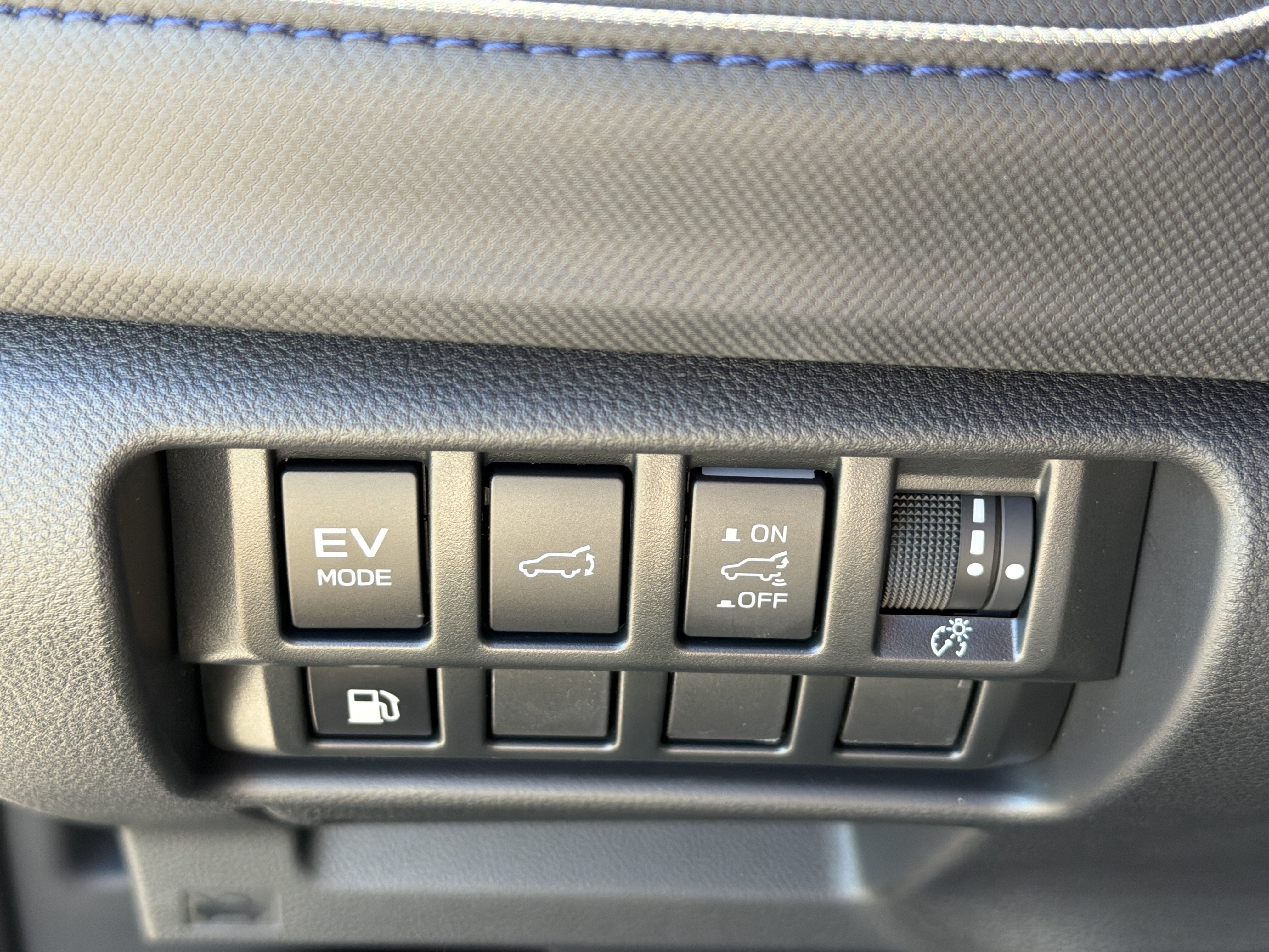 New 2026 Subaru Forester Premium AWD/4WD image 37