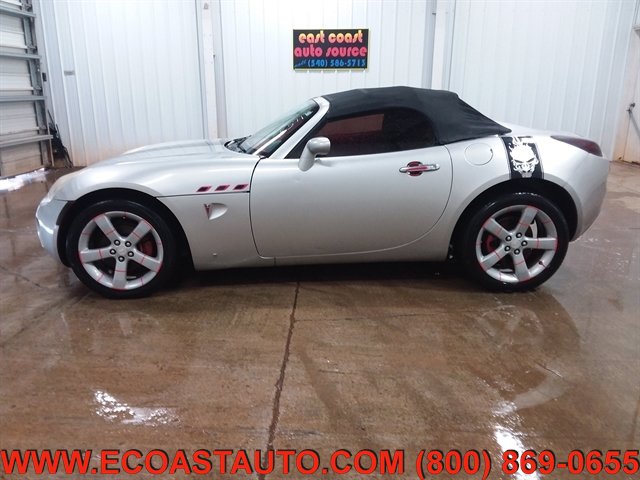 Used 2006 Pontiac Solstice Convertible w/ Power Package RWD image 5