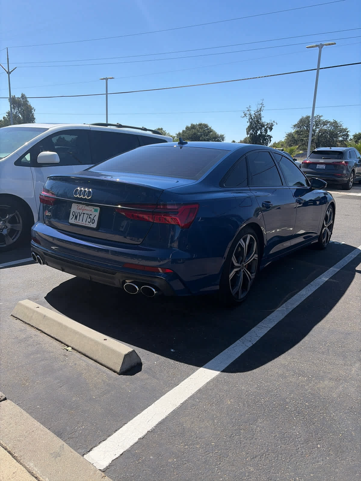 Used 2025 Audi S6 Premium Plus w/ Premium Plus Package AWD/4WD image 5