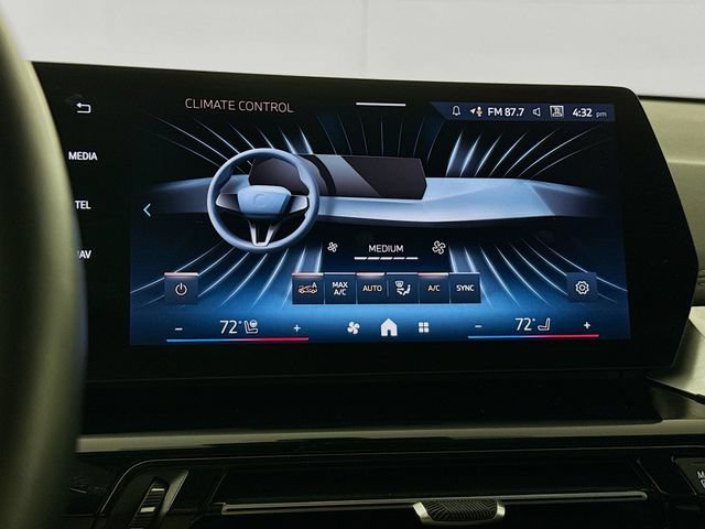 Used 2024 BMW X1 xDrive28i w/ Convenience Package AWD/4WD image 16