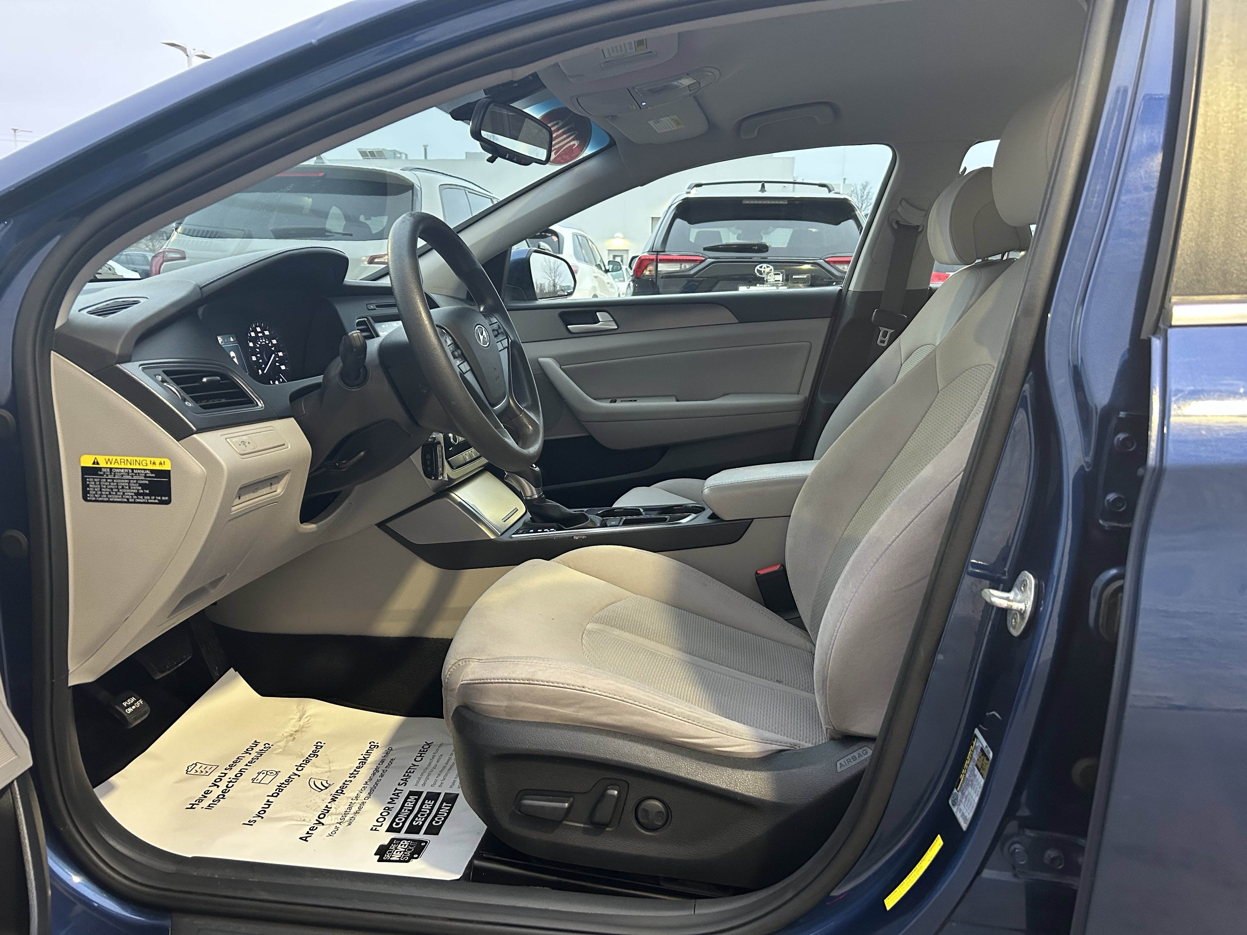 Used 2016 Hyundai Sonata Sport w/ Cargo Package image 7