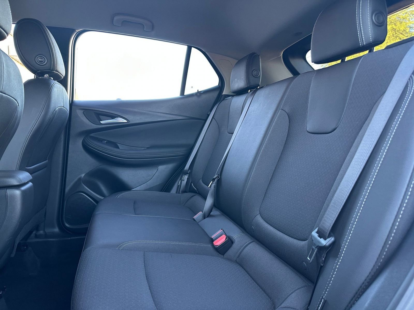 Used 2025 Buick Encore GX Preferred image 23