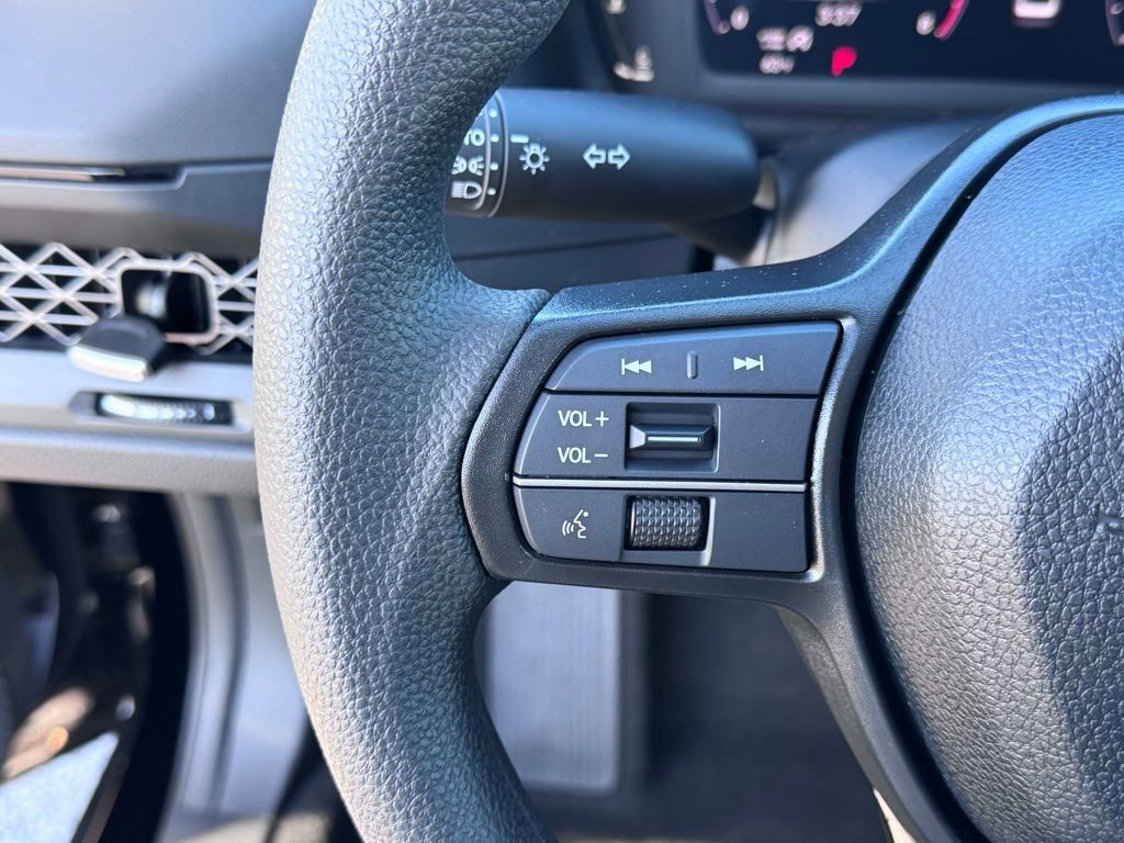 New 2025 Honda Accord SE image 14