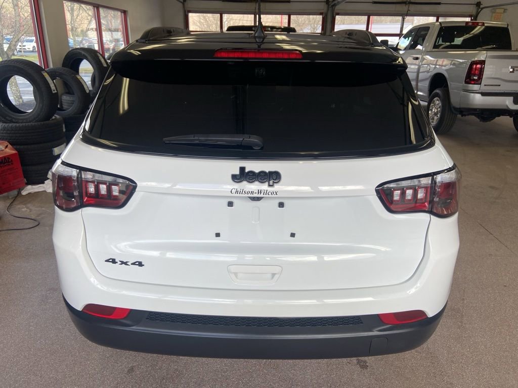 Used 2023 Jeep Compass Altitude w/ Sun and Sound Group image 12