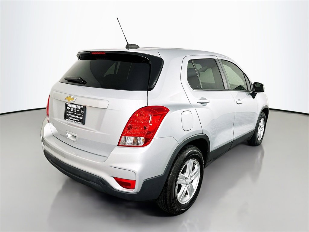 Used 2020 Chevrolet Trax LS w/ Tint and Cruise Package image 7