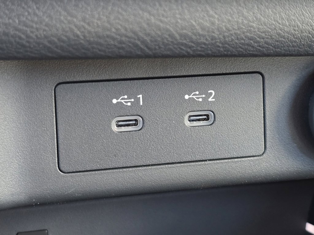 New 2026 Nissan Rogue SV image 6