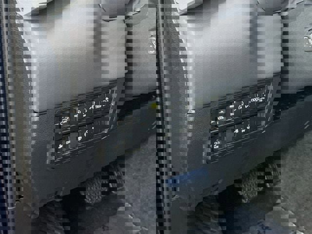 Used 2024 Toyota Tundra Platinum image 12