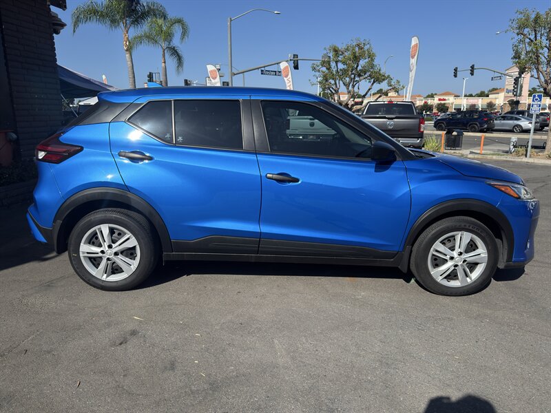 Used 2024 Nissan Kicks S FWD image 19