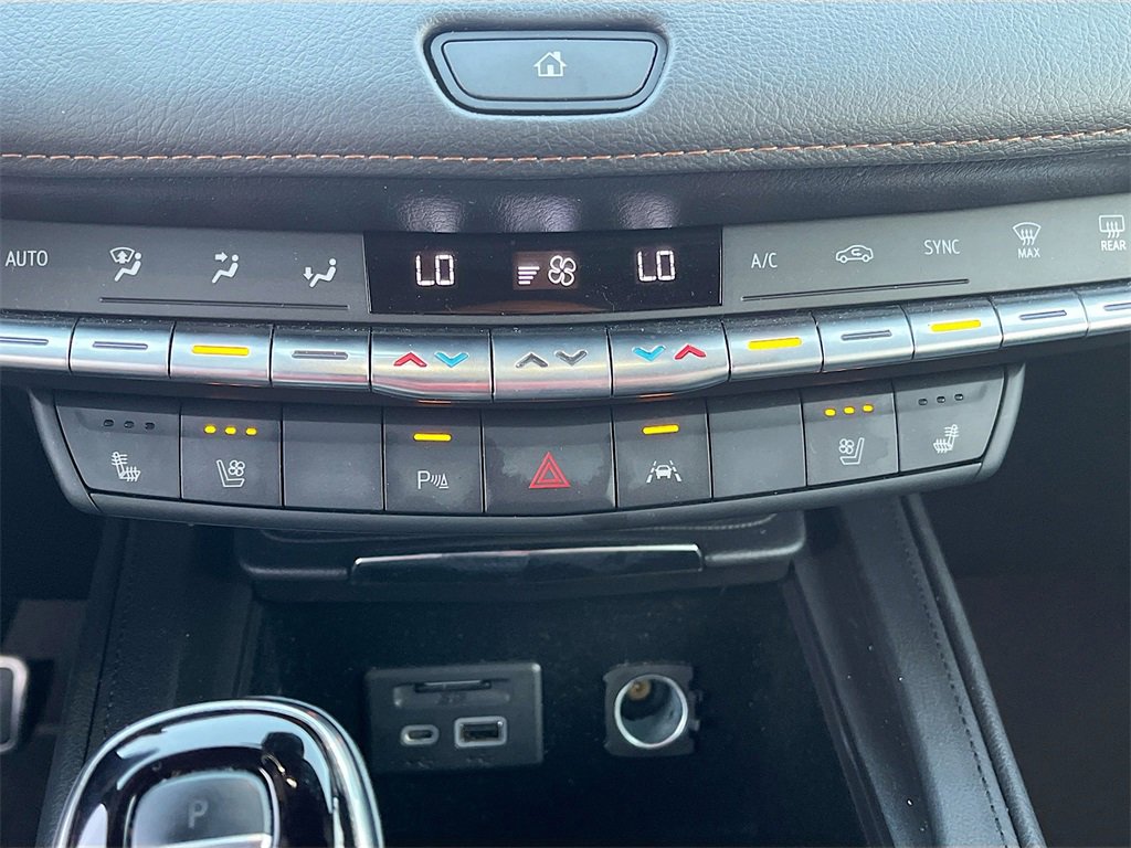 Used 2023 Cadillac XT4 Sport w/ Sun And Sound Package image 20