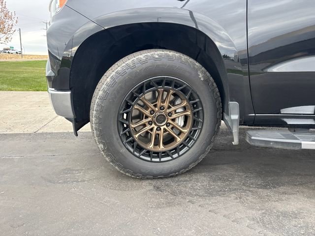 Used 2024 Chevrolet Silverado 1500 LT w/ Protection Package image 26