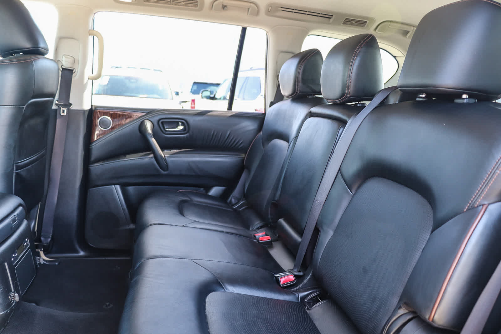 Used 2019 Nissan Armada SL w/ Premium Package AWD/4WD image 18