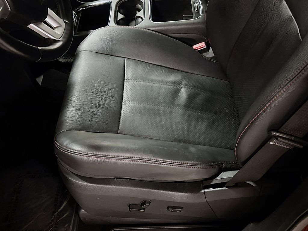 Used 2018 Dodge Grand Caravan GT image 24