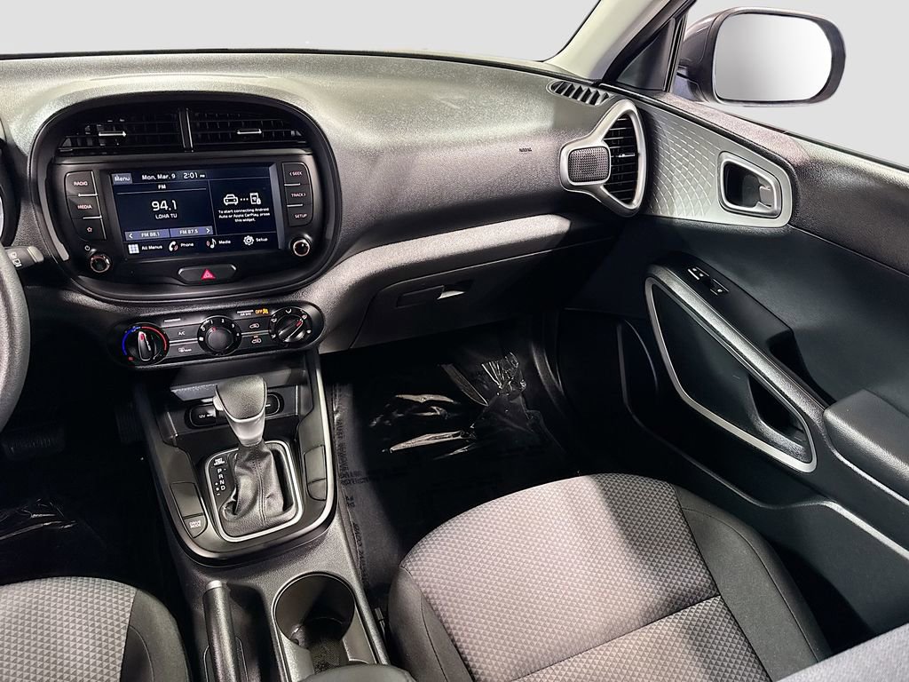 Used 2022 Kia Soul LX w/ Technology Package image 24