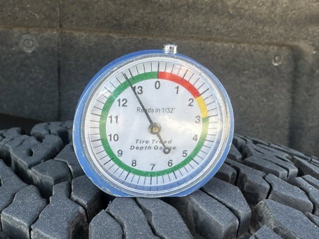 Used 2022 Chevrolet Silverado 3500 LT w/ Convenience Package image 14