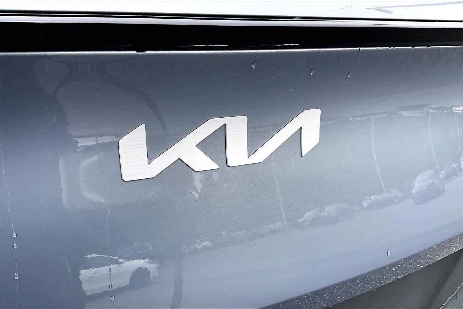 Used 2023 Kia Sportage EX FWD image 38
