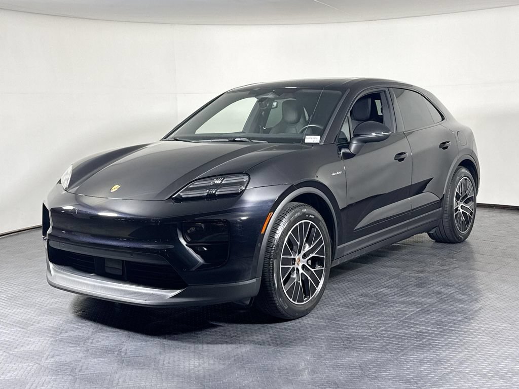 Certified 2025 Porsche Macan Electric RWD image 1