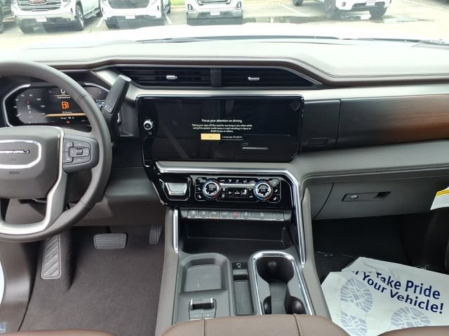 New 2026 GMC Sierra 3500 Denali w/ Denali Reserve Package AWD/4WD image 13