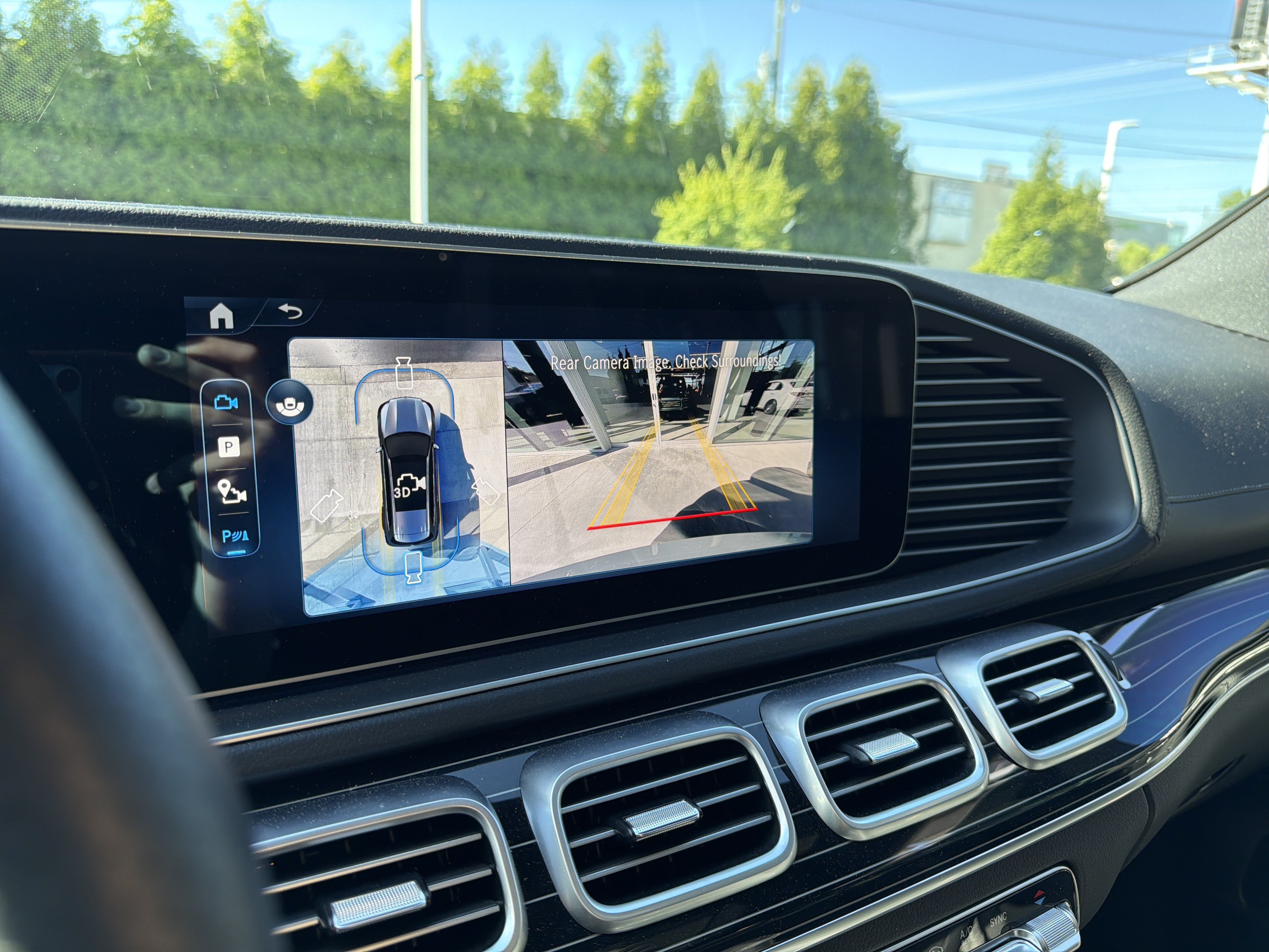 Certified 2025 Mercedes-Benz GLS 450 4MATIC image 25