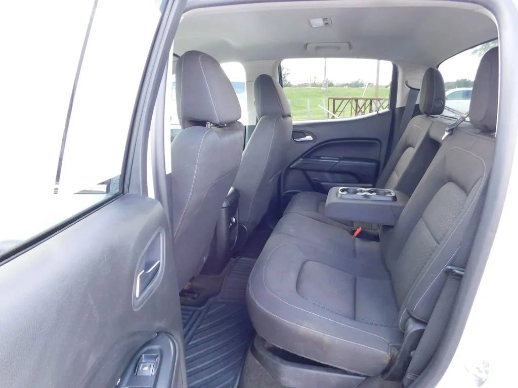 Used 2015 GMC Canyon SLE w/ SLE Convenience Package image 13