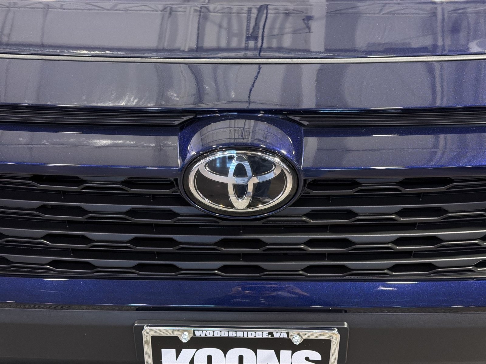 Used 2025 Toyota RAV4 XLE w/ Convenience Package AWD/4WD image 12