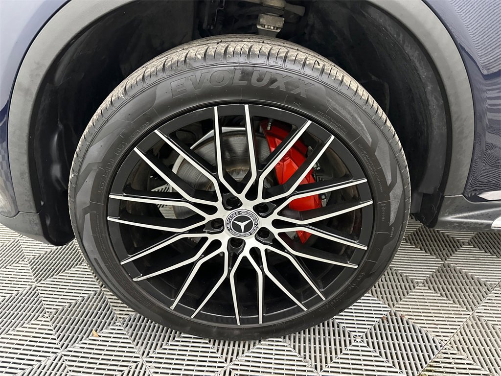 Used 2019 Mercedes-Benz GLC 300 GLC 300 Coupe image 12