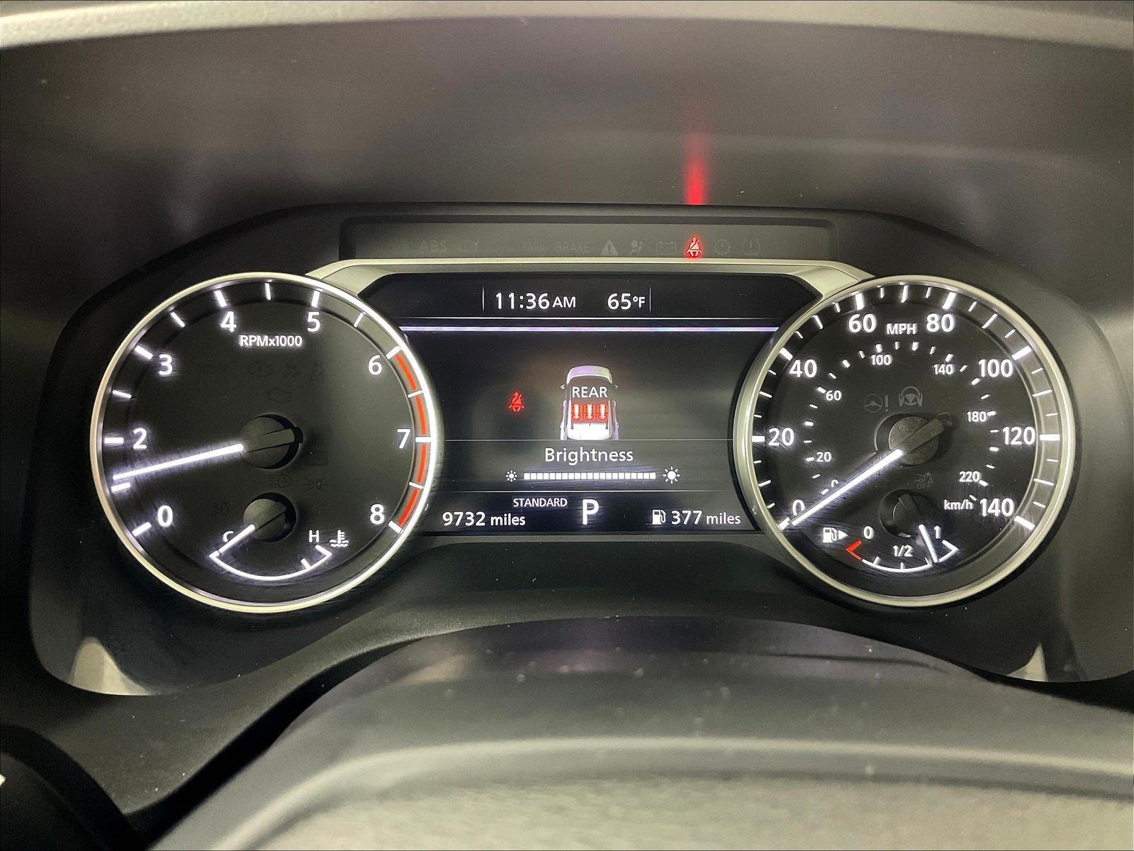 Used 2025 Nissan Rogue SV w/ SV Premium Package FWD image 13