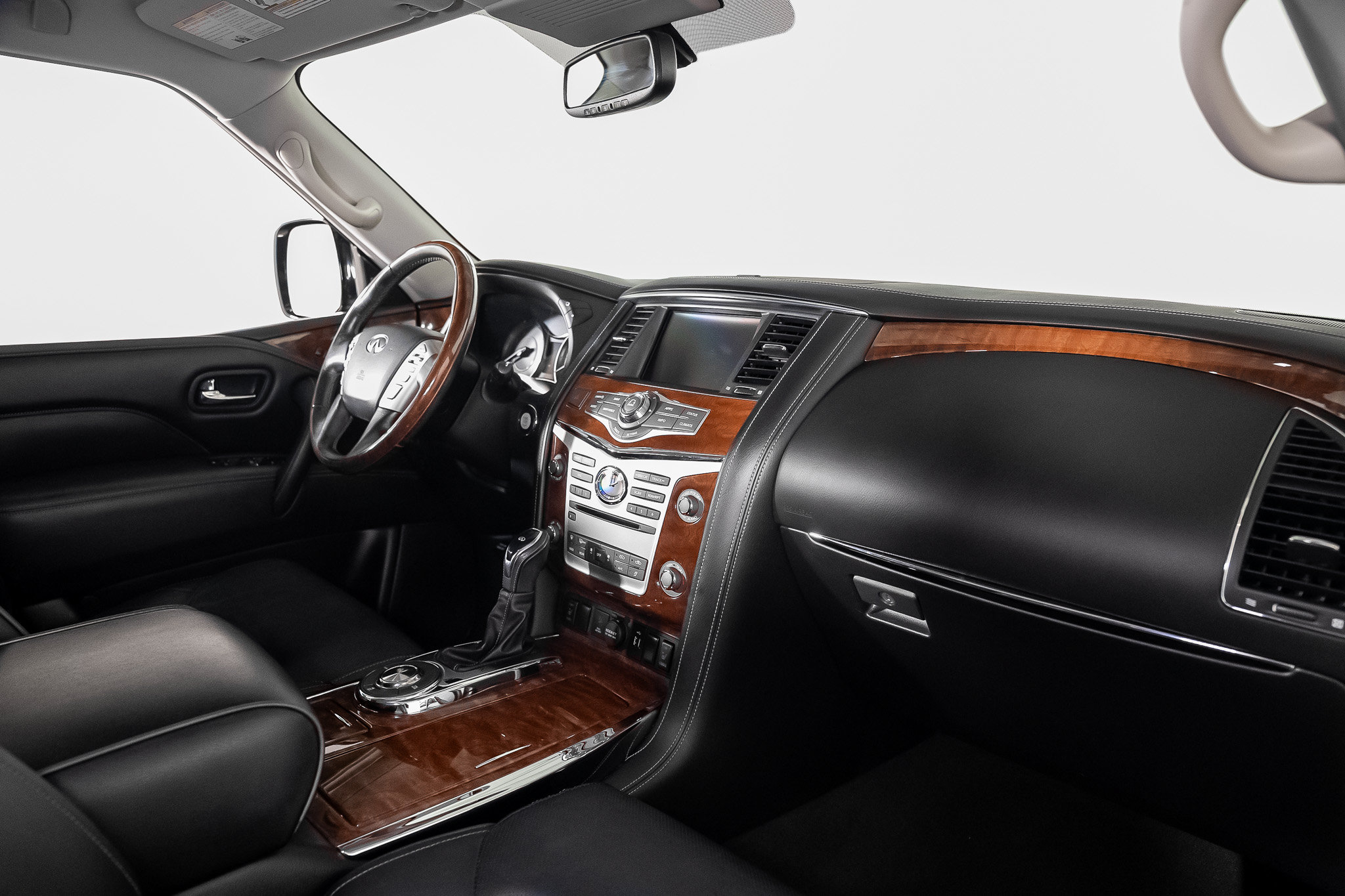 Used 2019 INFINITI QX80 Luxe w/ Proassist Package RWD image 40