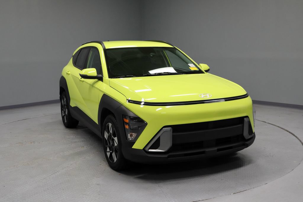 Used 2024 Hyundai Kona SEL FWD image 1