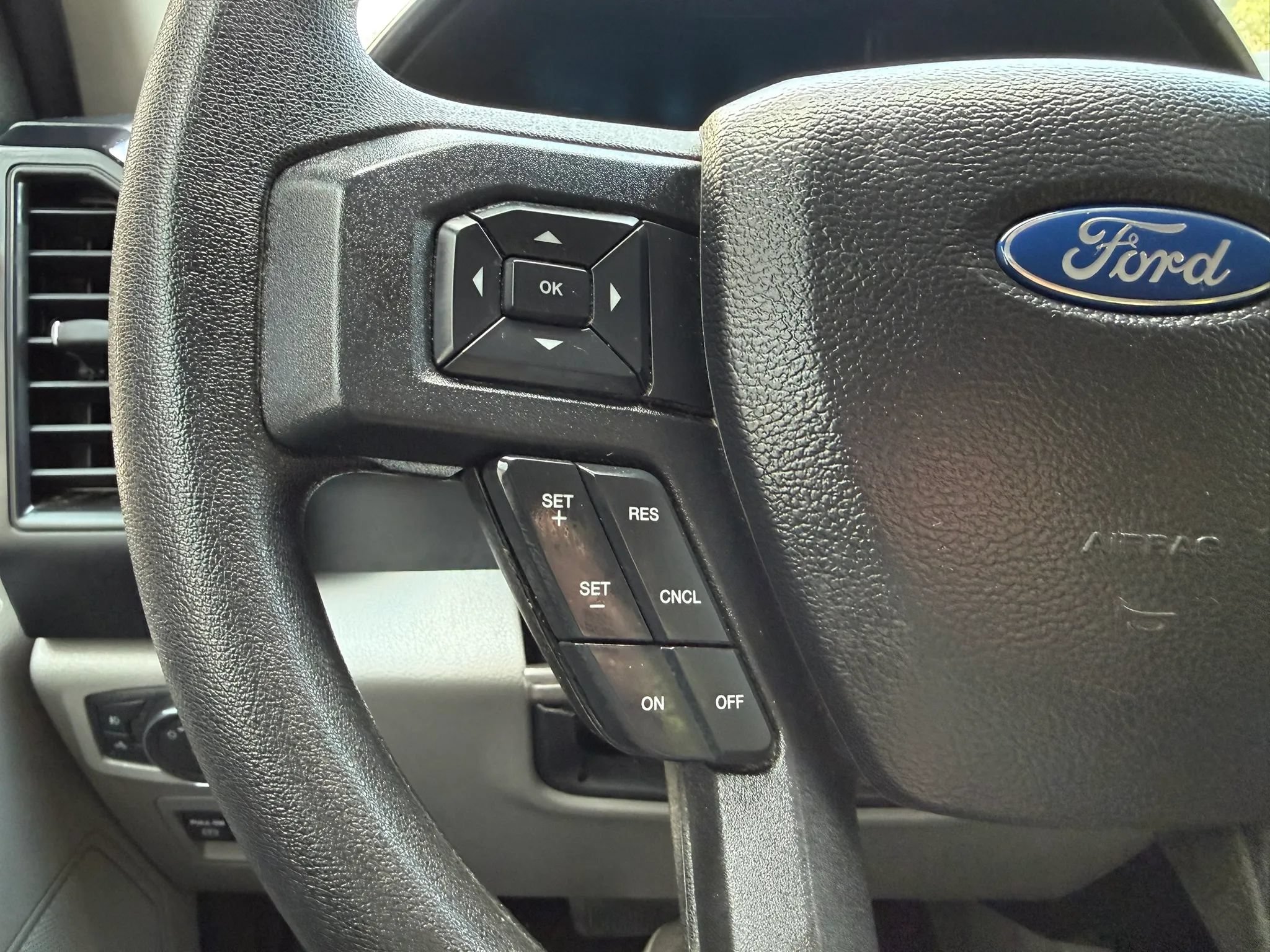 Used 2019 Ford F150 XL w/ Equipment Group 101A Mid AWD/4WD image 22