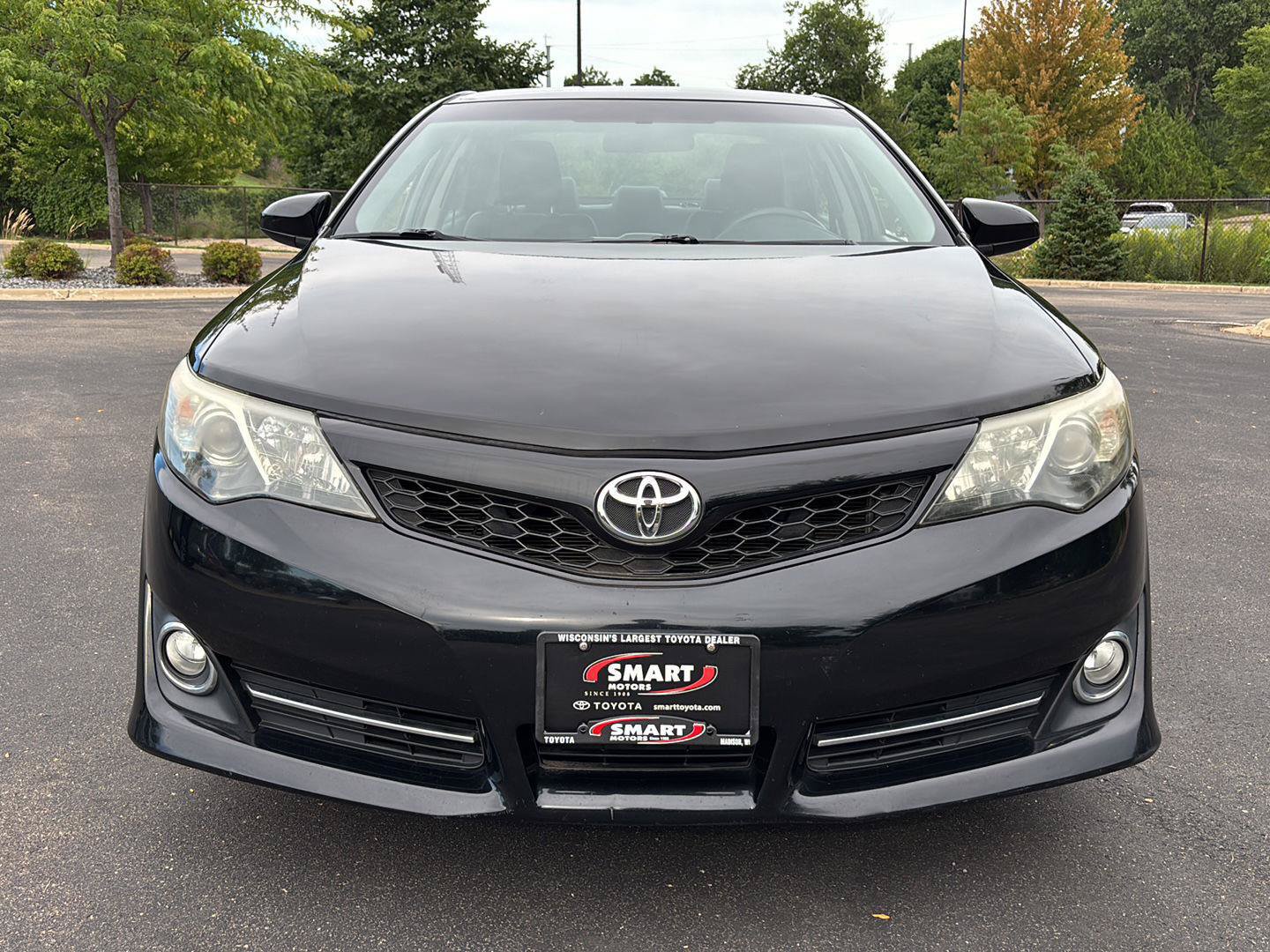 Used 2012 Toyota Camry SE FWD image 9
