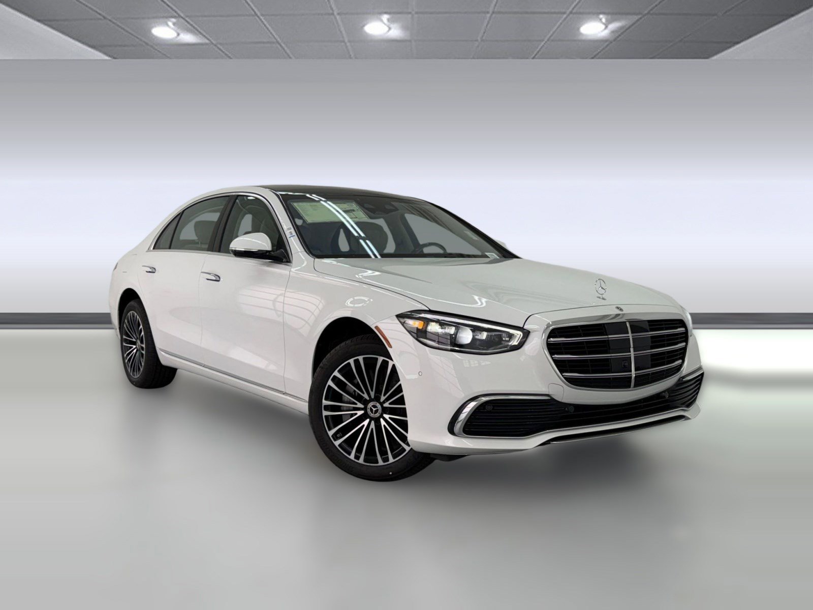 New 2026 Mercedes-Benz S 500 4MATIC image 6