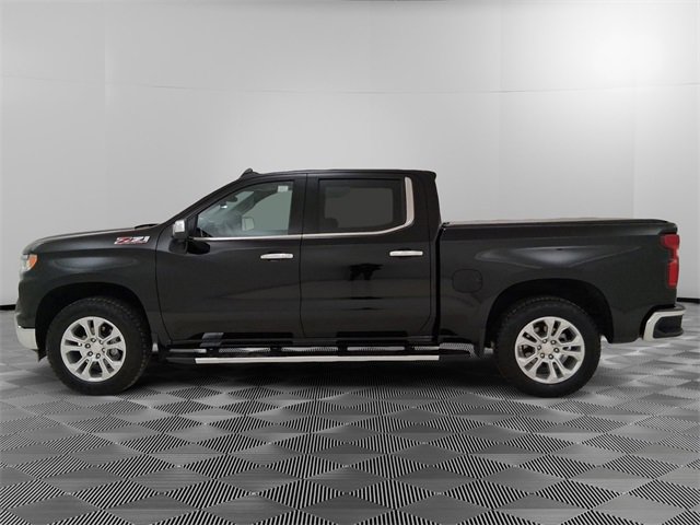 Used 2024 Chevrolet Silverado 1500 LTZ w/ LTZ Premium Package image 6