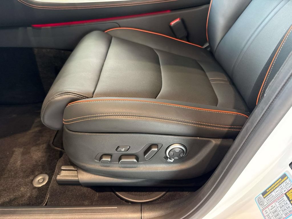 New 2026 Genesis GV70 2.5T Sport Prestige AWD/4WD image 22