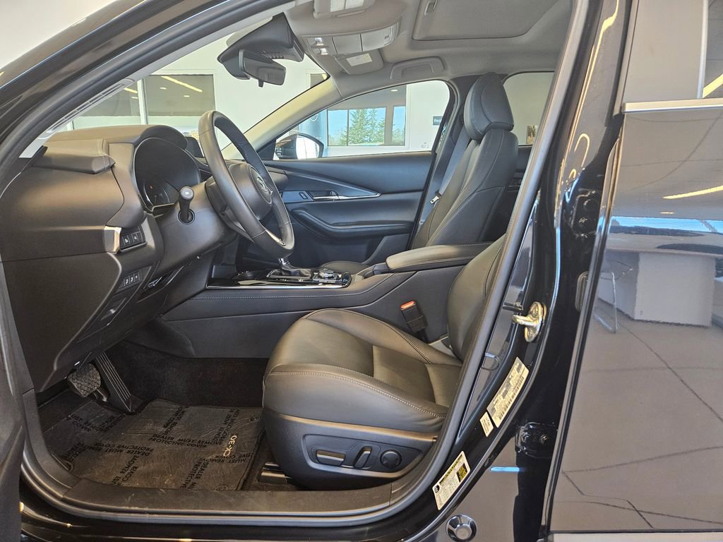 Used 2024 MAZDA CX-30 AWD 2.5 S w/ Preferred Package image 14