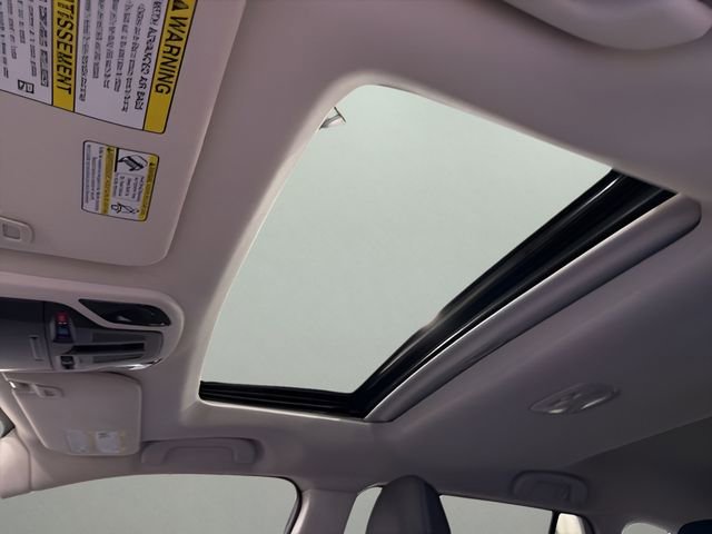 Used 2025 Subaru Outback Limited XT image 27