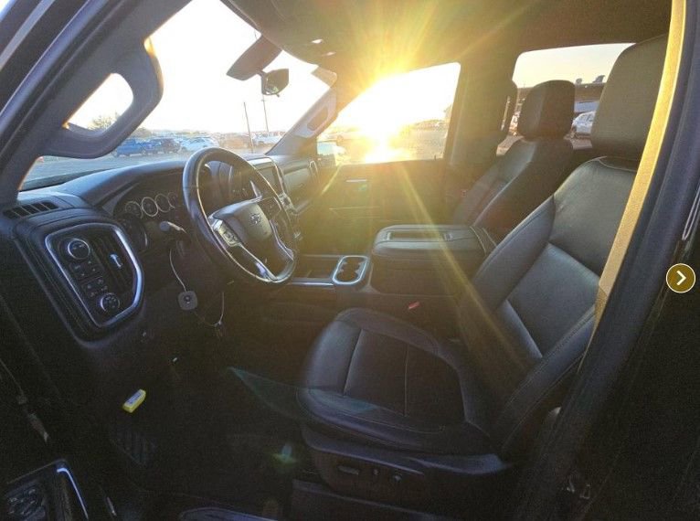 Used 2021 Chevrolet Silverado 1500 LT Trail Boss w/ Convenience Package II image 11