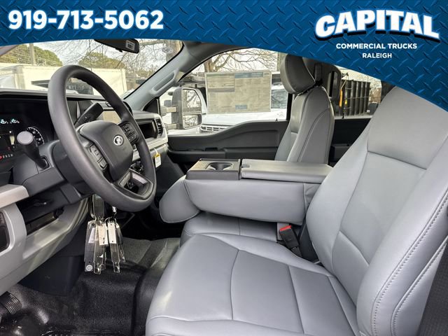 New 2026 Ford F350 XL w/ XL Chrome Package image 18