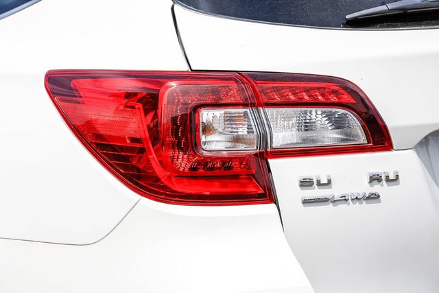 Used 2016 Subaru Outback 2.5i Limited AWD/4WD image 10