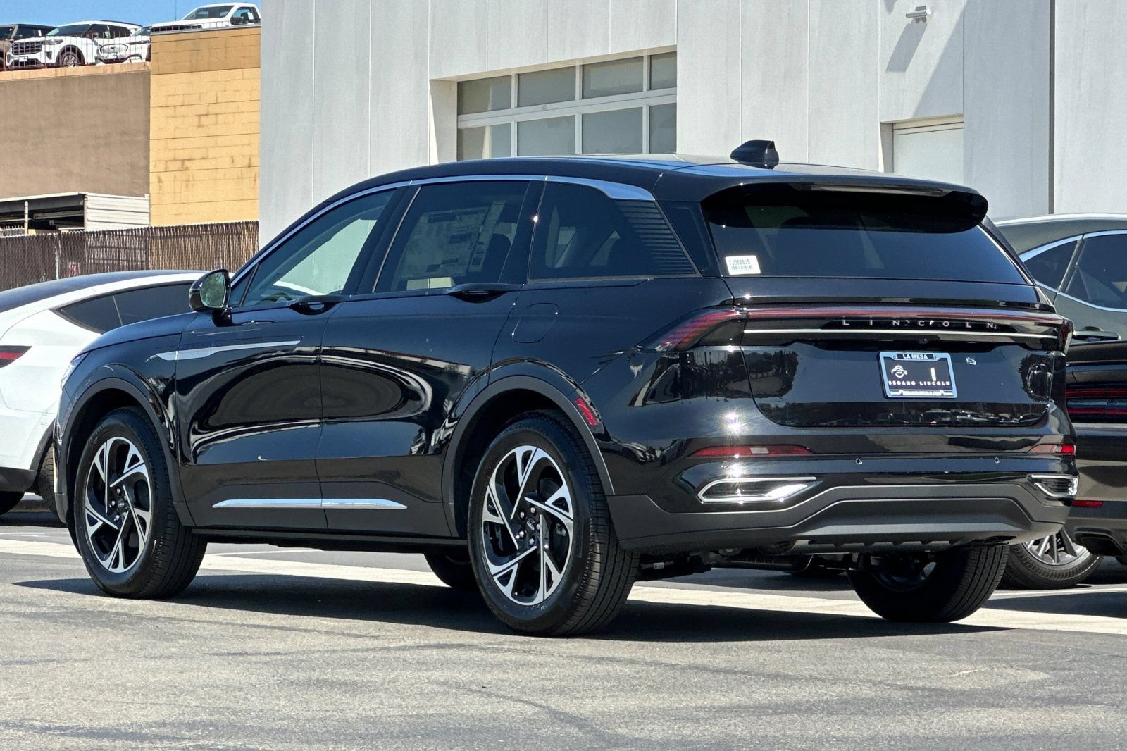 New 2026 Lincoln Nautilus Premier w/ Equipment Group 102A AWD/4WD image 5