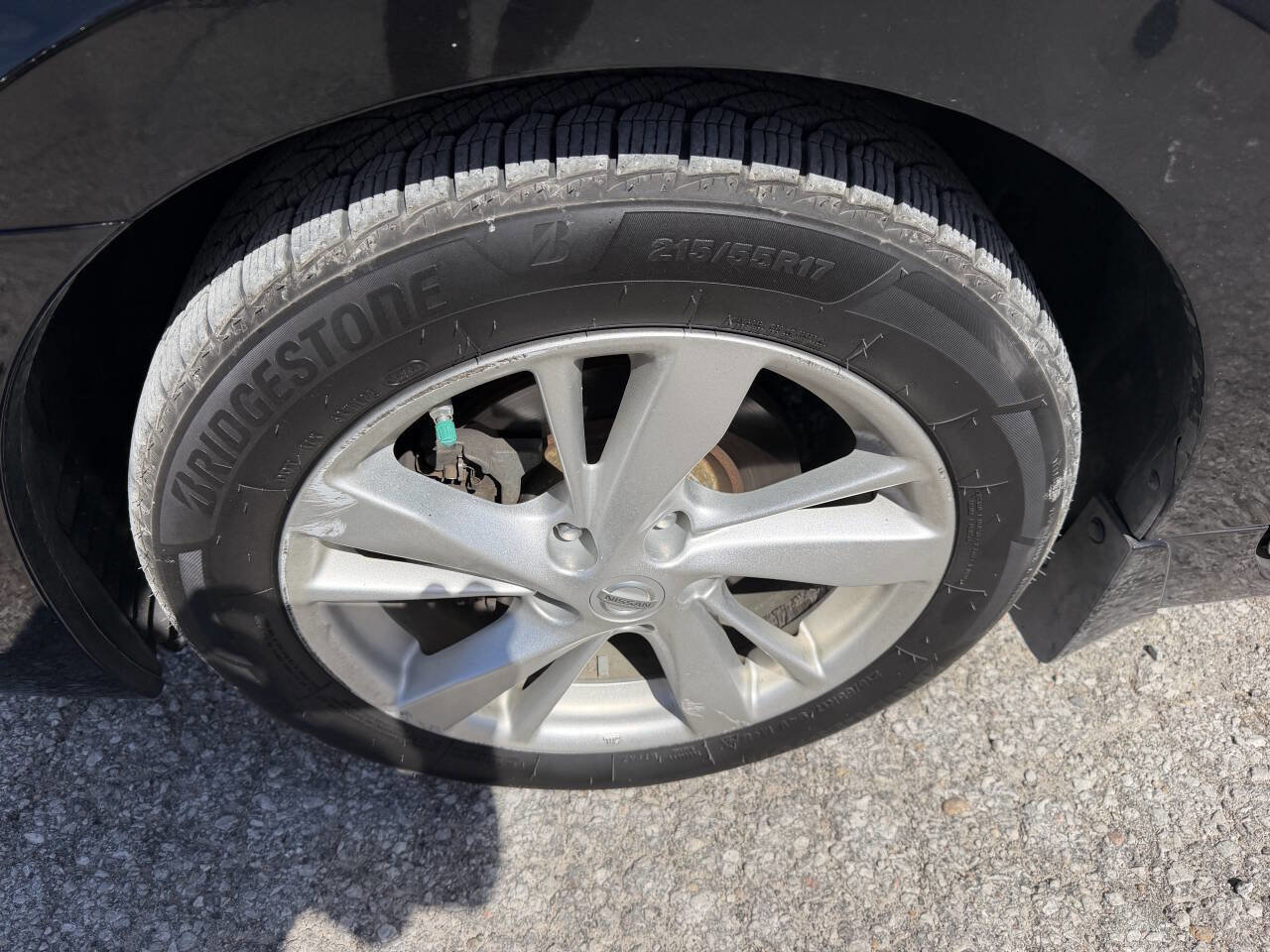 Used 2014 Nissan Altima 2.5 SL w/ Moonroof Package FWD image 9