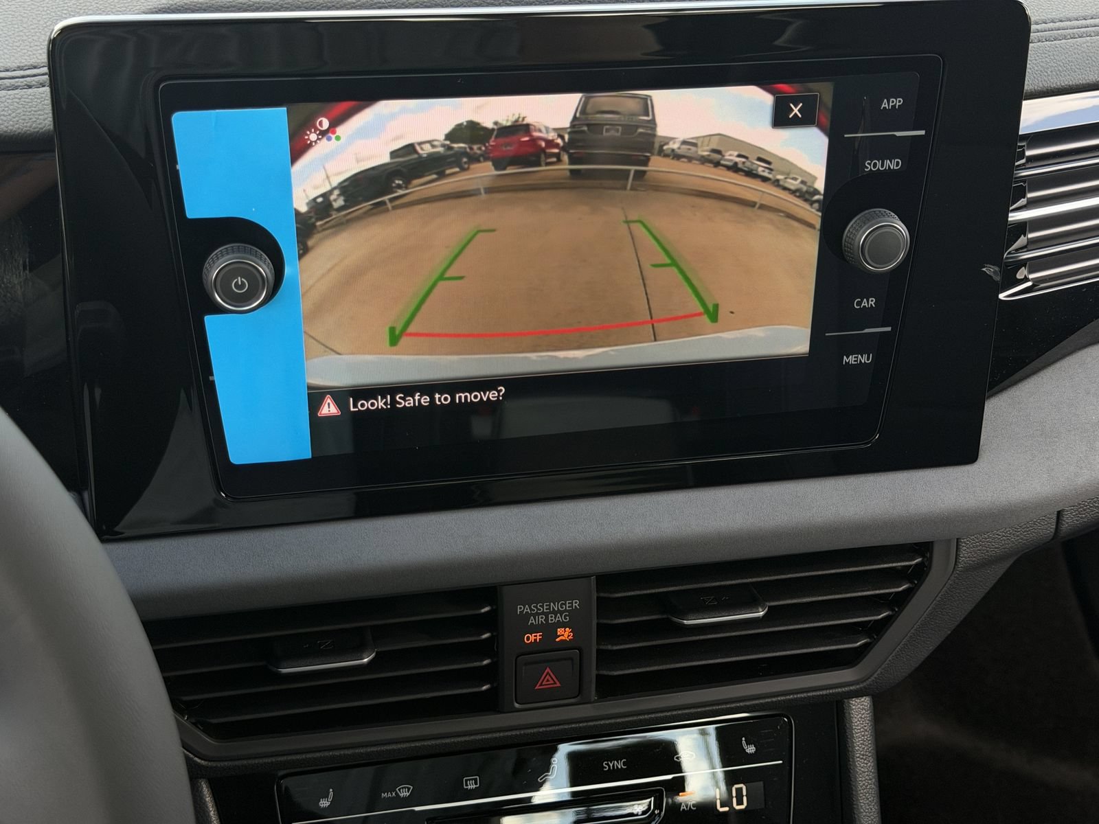 New 2026 Volkswagen Jetta SE FWD image 18