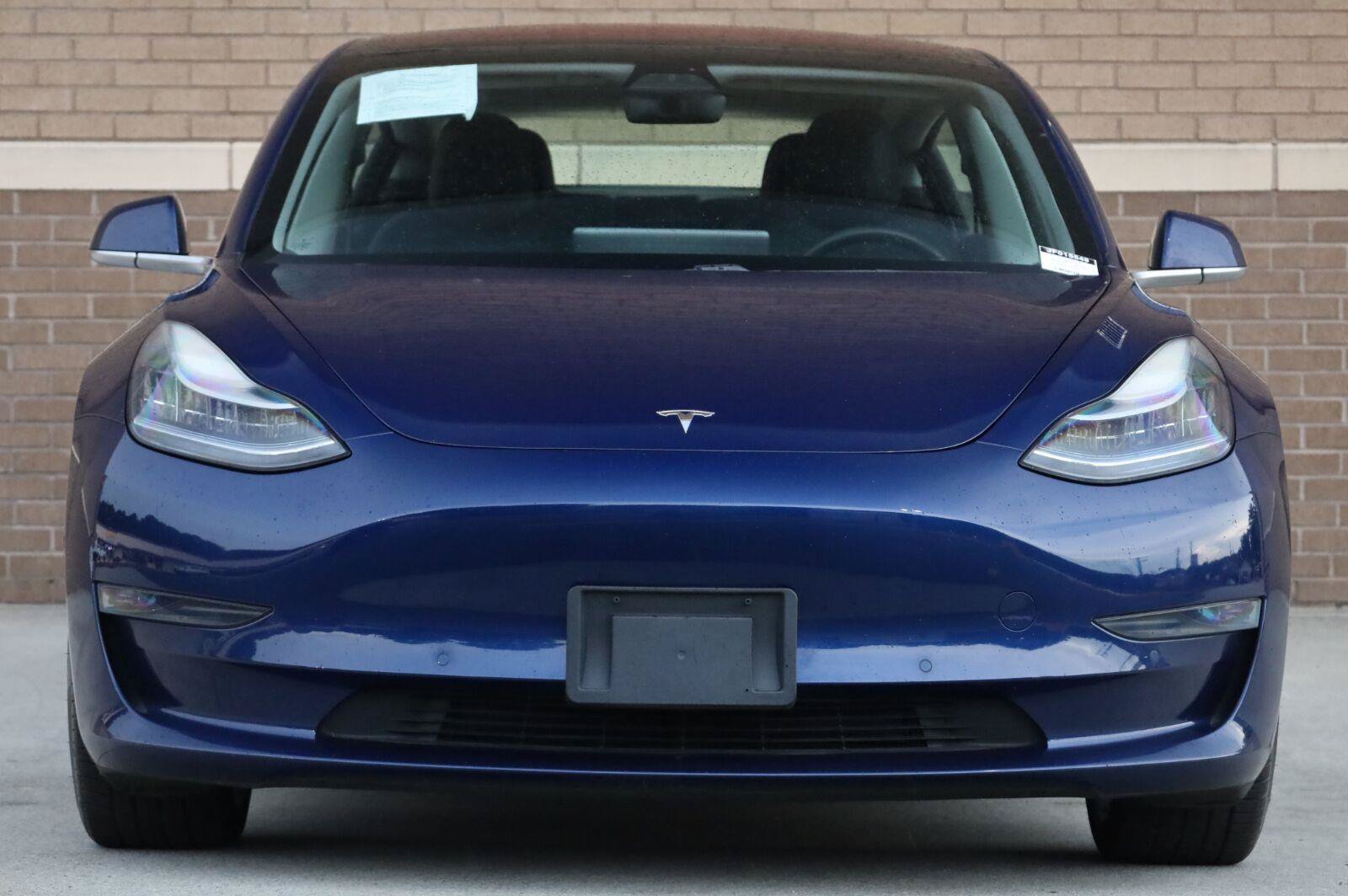 Used 2018 Tesla Model 3 Long Range RWD image 6